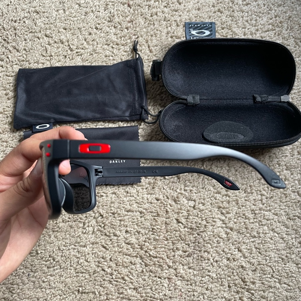 Oakley polarized sunglasses